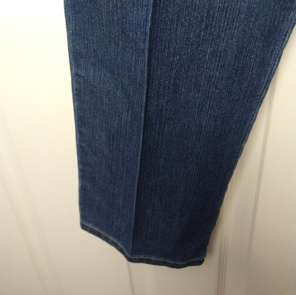 Gloria Vanderbilt  woman 12S denim blue 5 pocket Amanda Jeans casual straight - Picture 8 of 11